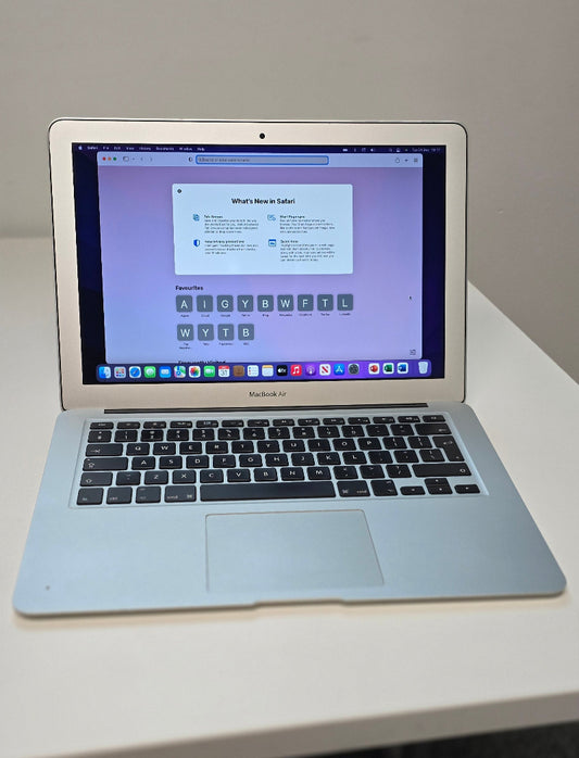 MacBook Air - Code : CR146B