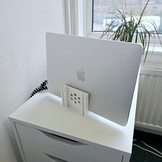 Cascade Desk Holder for MacBooks
