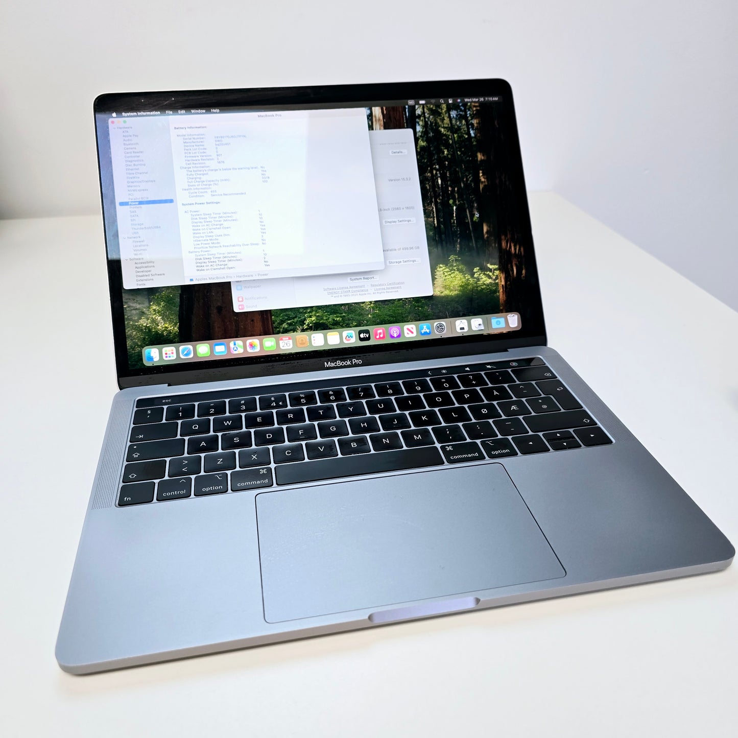 MacBook Pro - 13.3" - Quad Core Intel Core i5 - 2Ghz+ - 16GB RAM - 1TB SSD - TouchBar, Retina Display