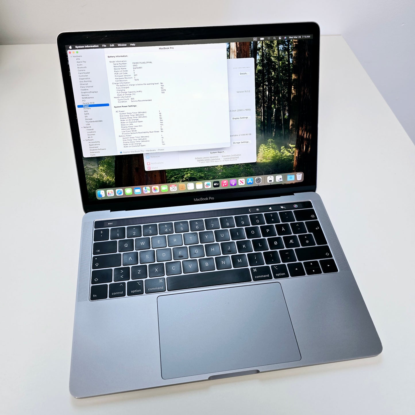 MacBook Pro - 13.3" - Quad Core Intel Core i5 - 2Ghz+ - 16GB RAM - 1TB SSD - TouchBar, Retina Display