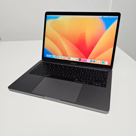 16GB RAM /250GB SSD : MacBook Pro 13-inch with Retina Display, Model A1708/A1706 ,Year 2017 , Very Good Condition (Copy)