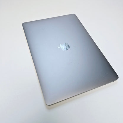 MacBook Pro 13" | 2018 | Intel i5-2.4GHz | RAM 8GB | SSD 250 GB | Sliver | Good QWERTY - ENGLISH