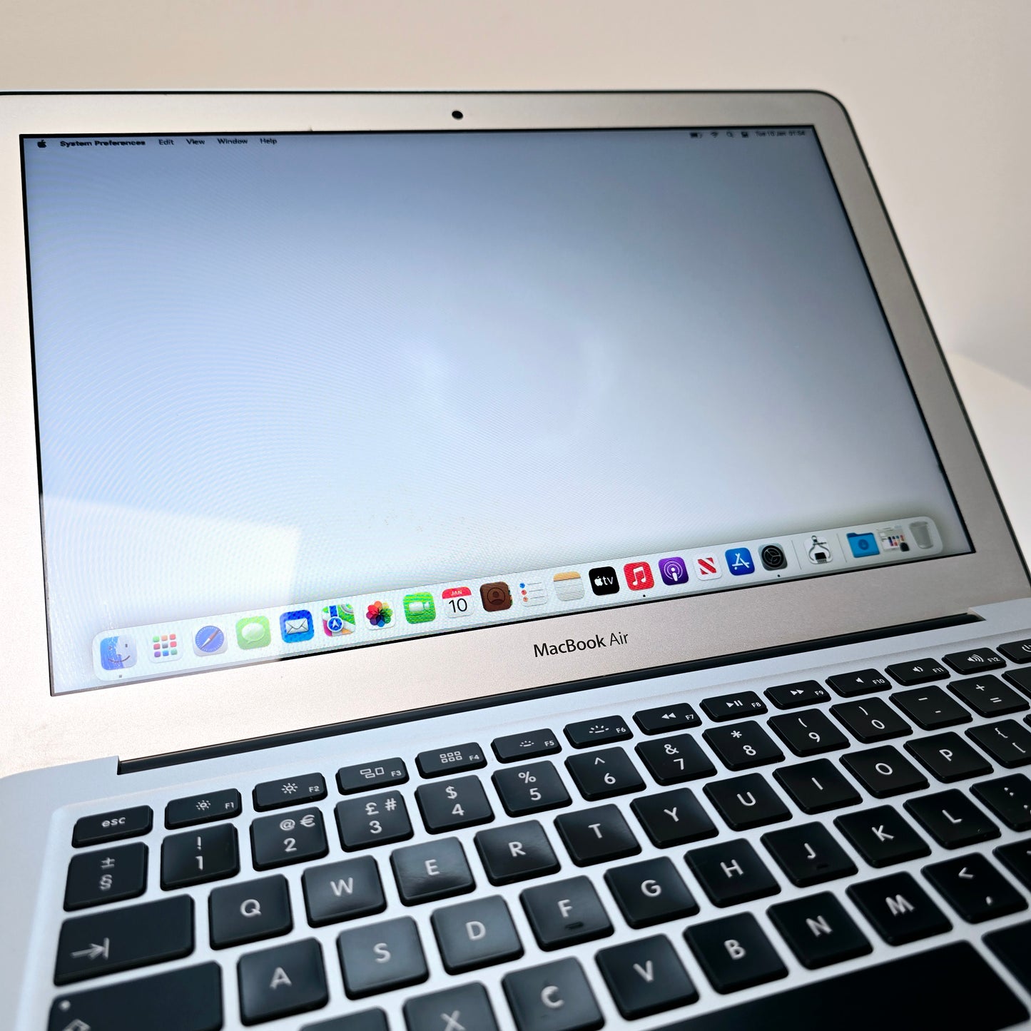 MacBook Air - Code : CR146A