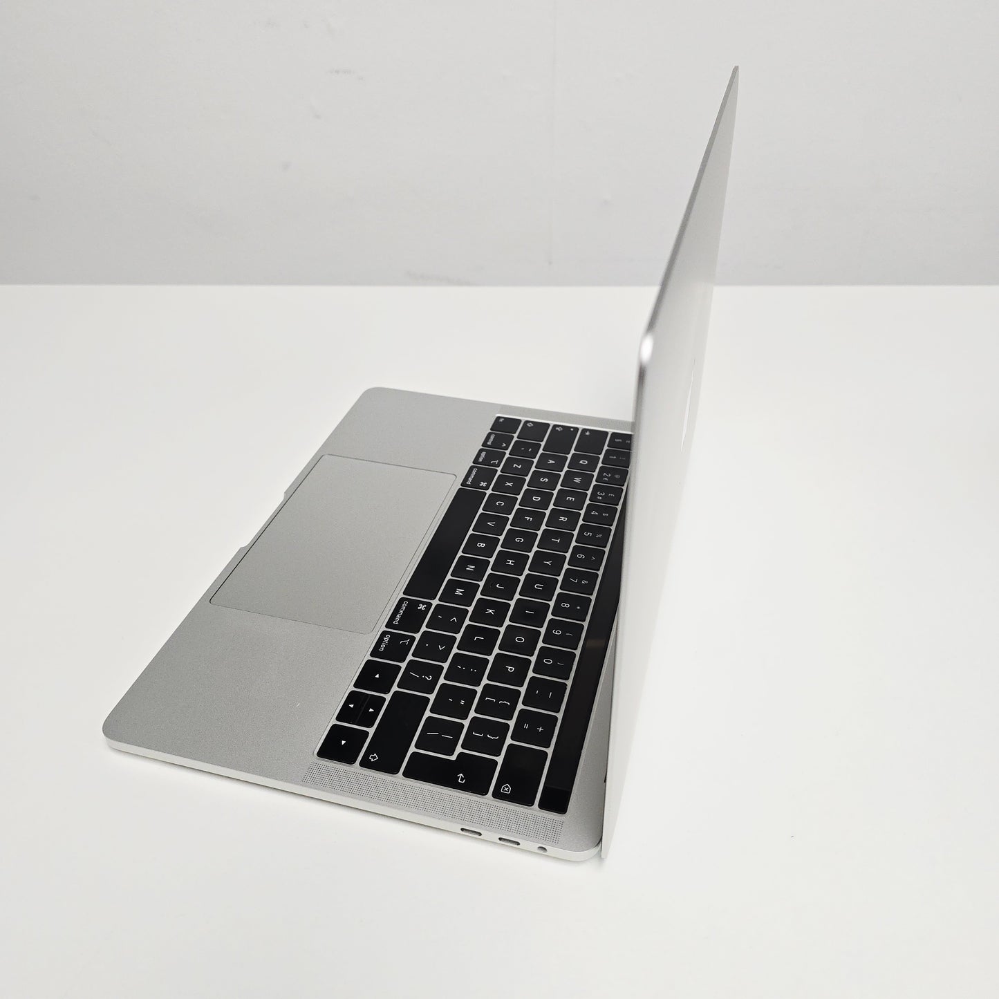 MacBook Pro ( 13", 2018 )-A1989-QWERTY- ENGLISH
