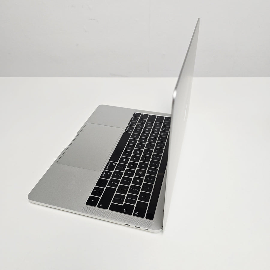 MacBook Pro 13" | 2018/2019 | Intel i5 | RAM 16GB | SSD 500 GB |  Very Good | QWERTY - ENGLISH