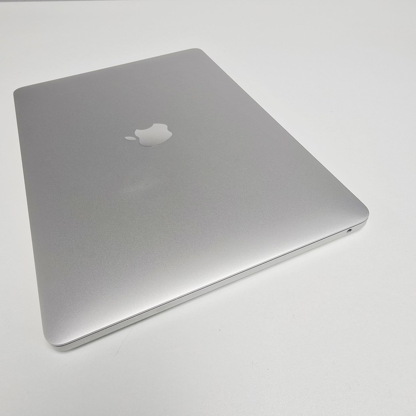 MacBook Pro 13", 2019/2020,  A2159, 16GB RAM, 500GB SSD, Core i5 1.4GHz, Sliver, Excellent-QWERTY- ENGLISH