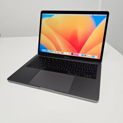 16GB RAM /250GB SSD : MacBook Pro 13-inch with Retina Display, Model A1708/A1706 ,Year 2017 , Very Good Condition