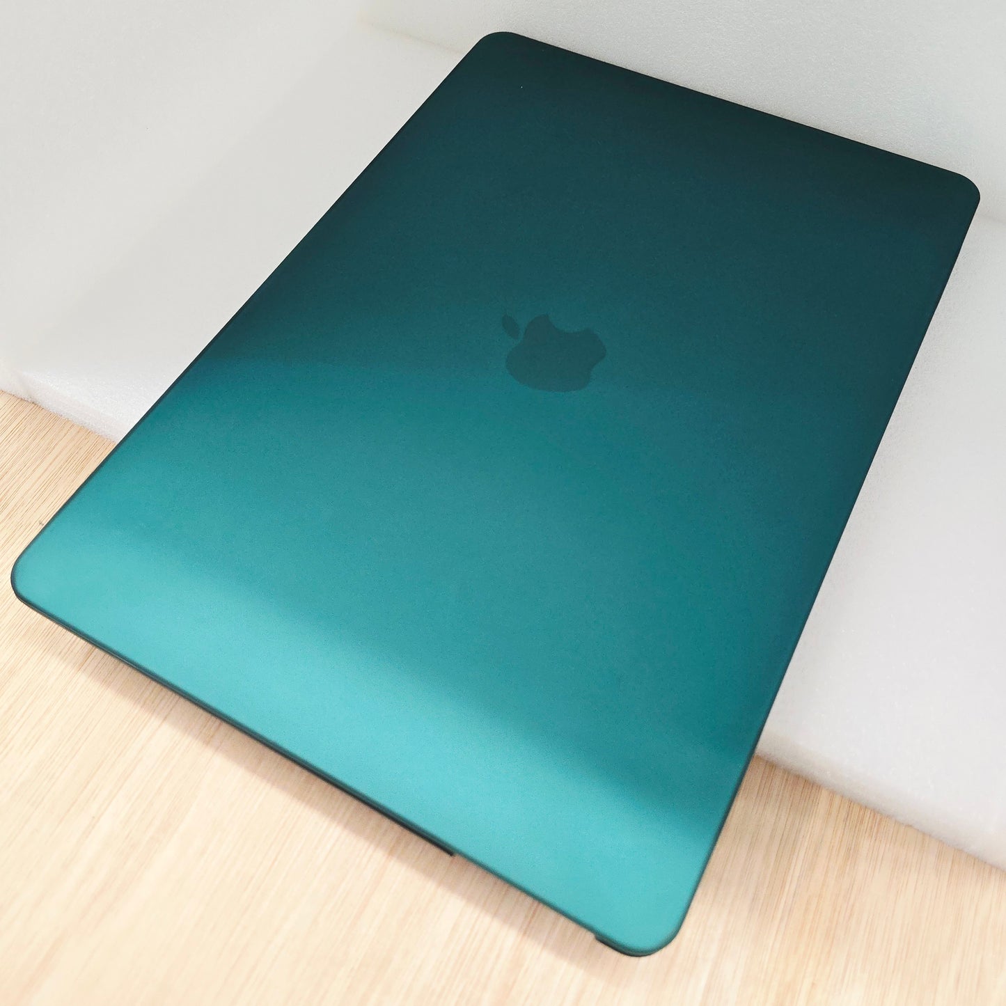Protective case -Green- for MacBook Pro Model Pro 13.3" Model A1989, A2159, A1708, A1706, A2289