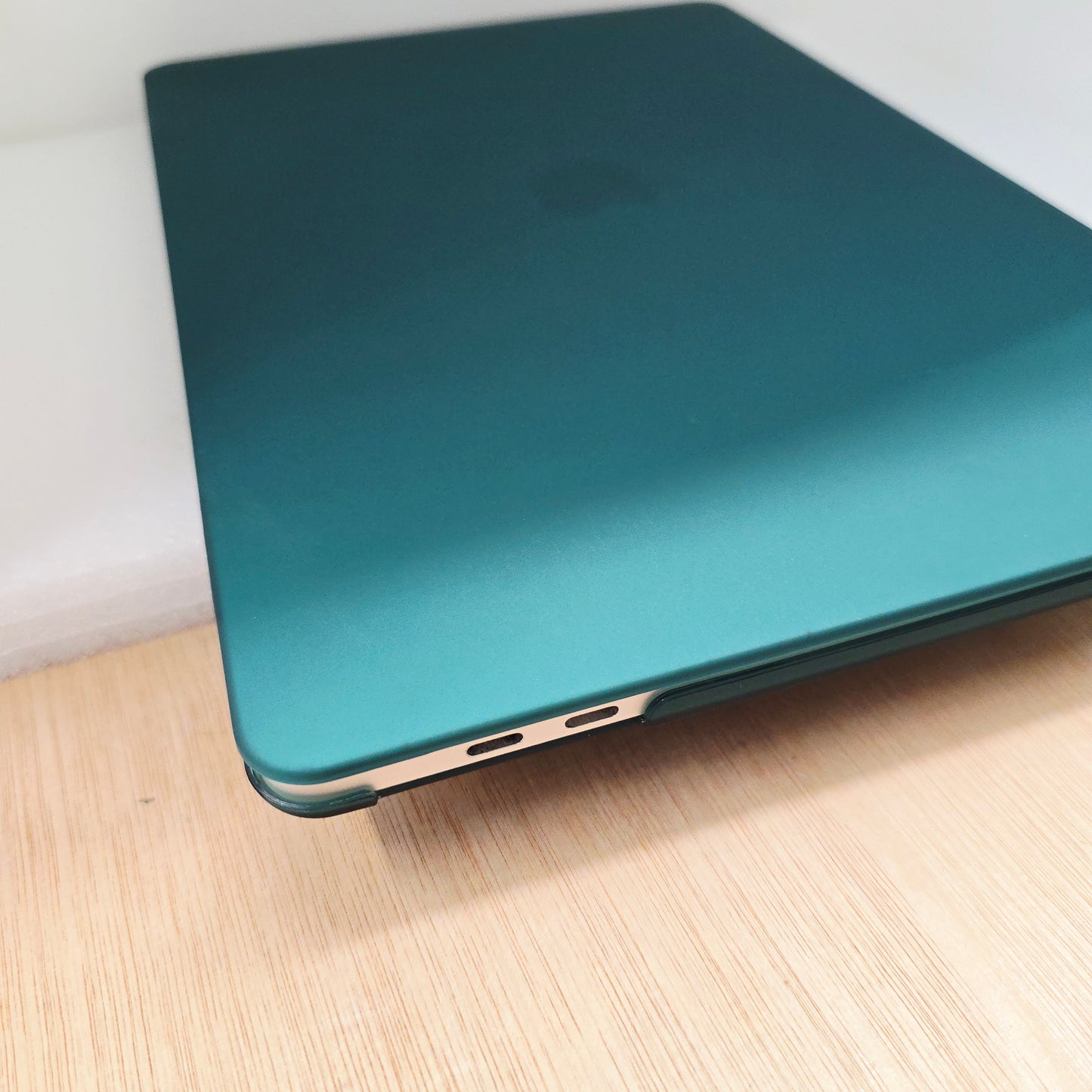 Protective case -Green- for MacBook Pro Model Pro 13.3" Model A1989, A2159, A1708, A1706, A2289