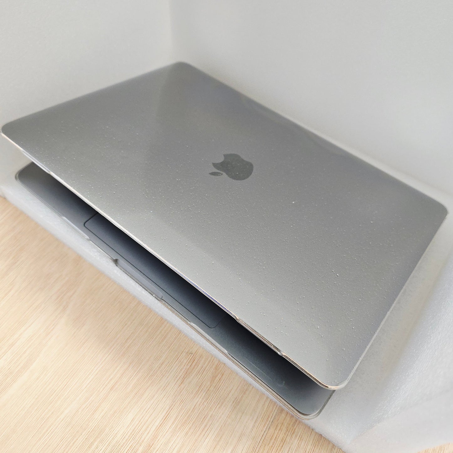 Protective case -Transparent- for MacBook Pro Model Pro 13.3" Model A1989, A2159, A1708, A1706, A2289