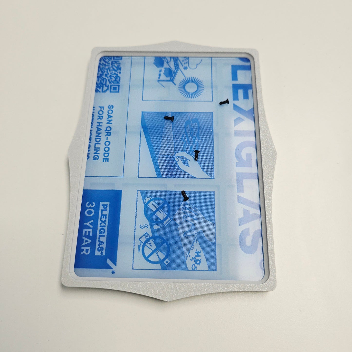 SecureFrame – A Secure Display Solution for Semi-Public Spaces