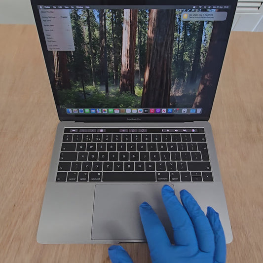 MacBook Pro 13" | 2018/2019 | Intel i7 | 2.7GHz| RAM 16GB | SSD 1000 GB |  Excellent  | QWERTY - ENGLISH